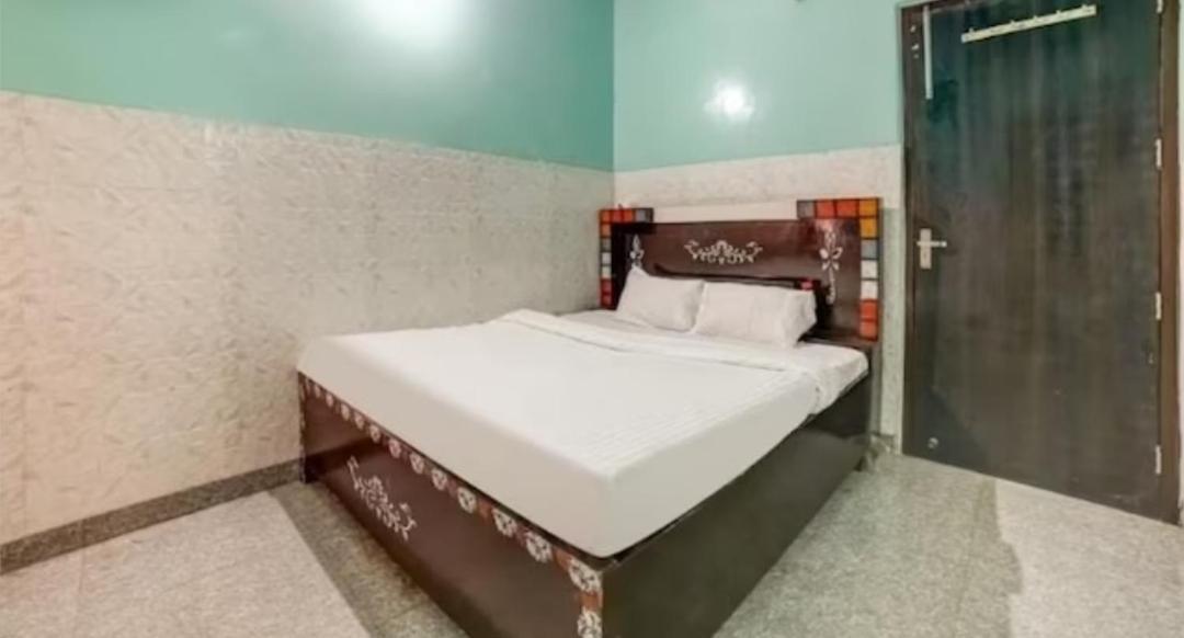 Tarun Guest House Palwal Luaran gambar